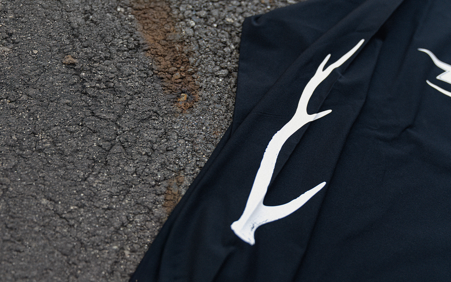 TROPHY SHOT DRY L/S TEE | DRT inc.